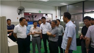 三門(mén)峽領(lǐng)導(dǎo)視察東信高科-20180513-160749